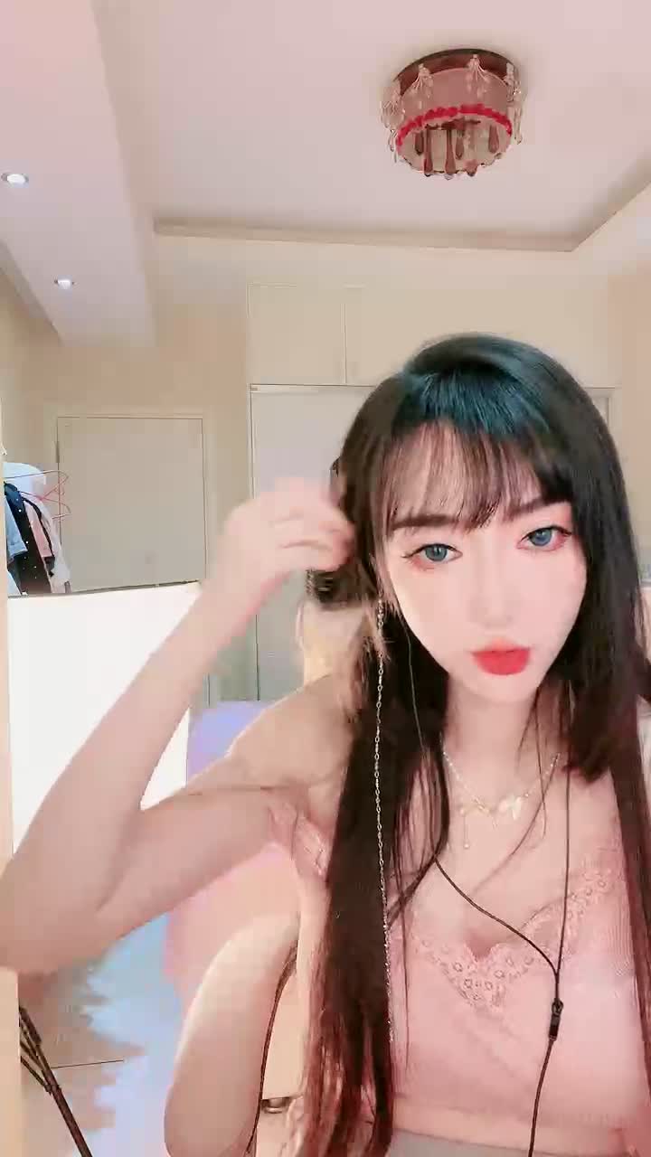 1 (34)