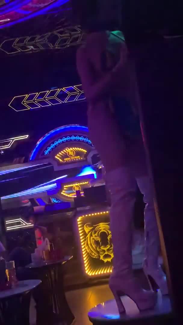 1 (67)