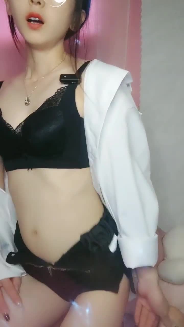 1 (11)