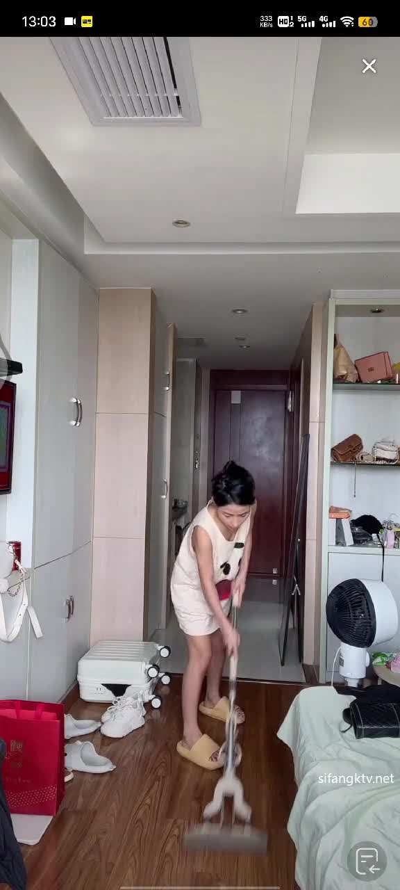 dy (303)