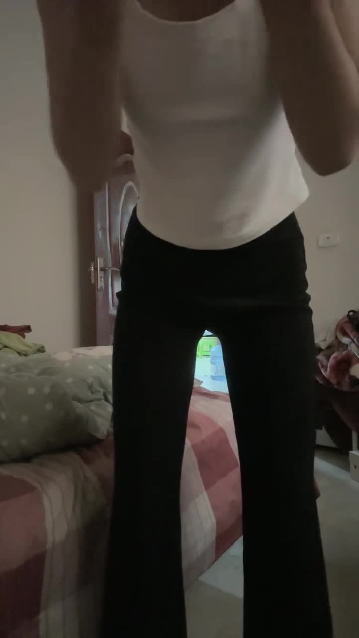 1 (22)