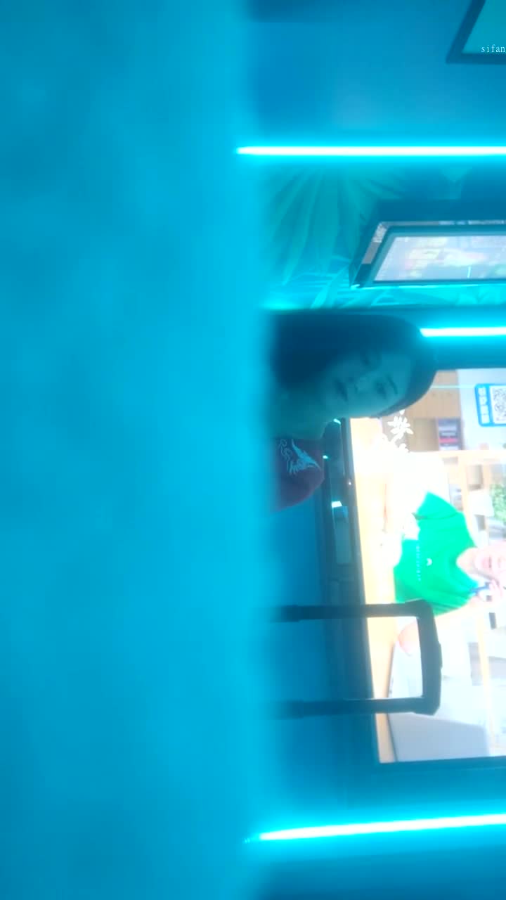 1 (9)