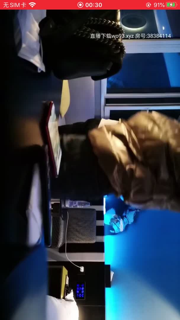 1 (21)