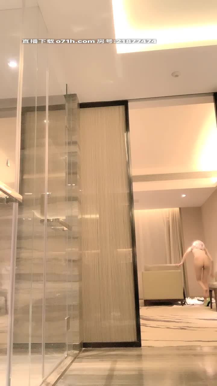 1 (8)