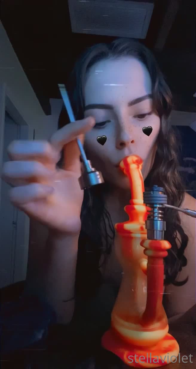 (2)