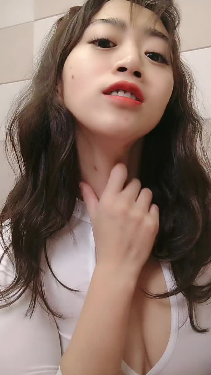 2 (9)