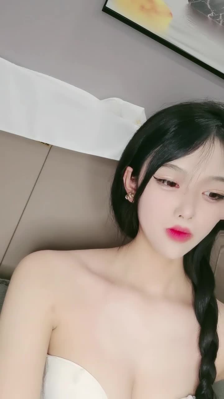 1 (6)