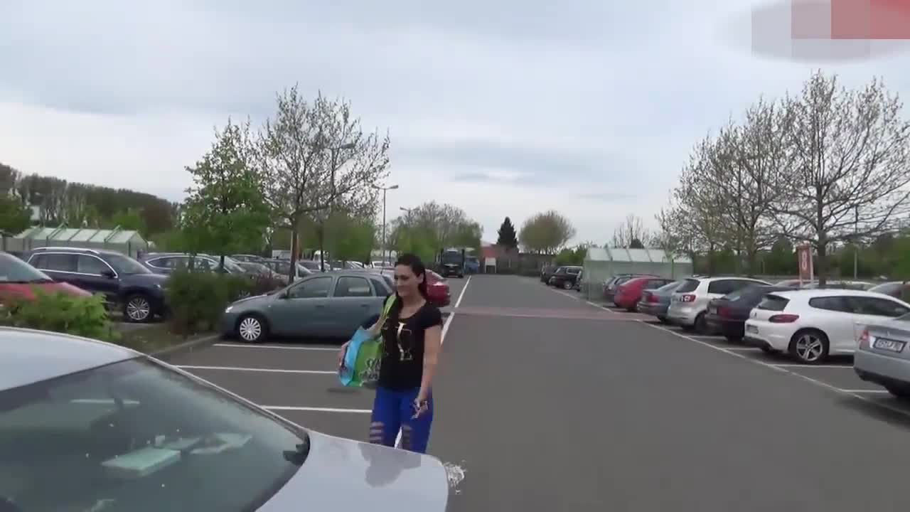2 (9)