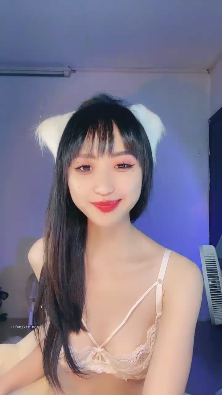 1 (4)