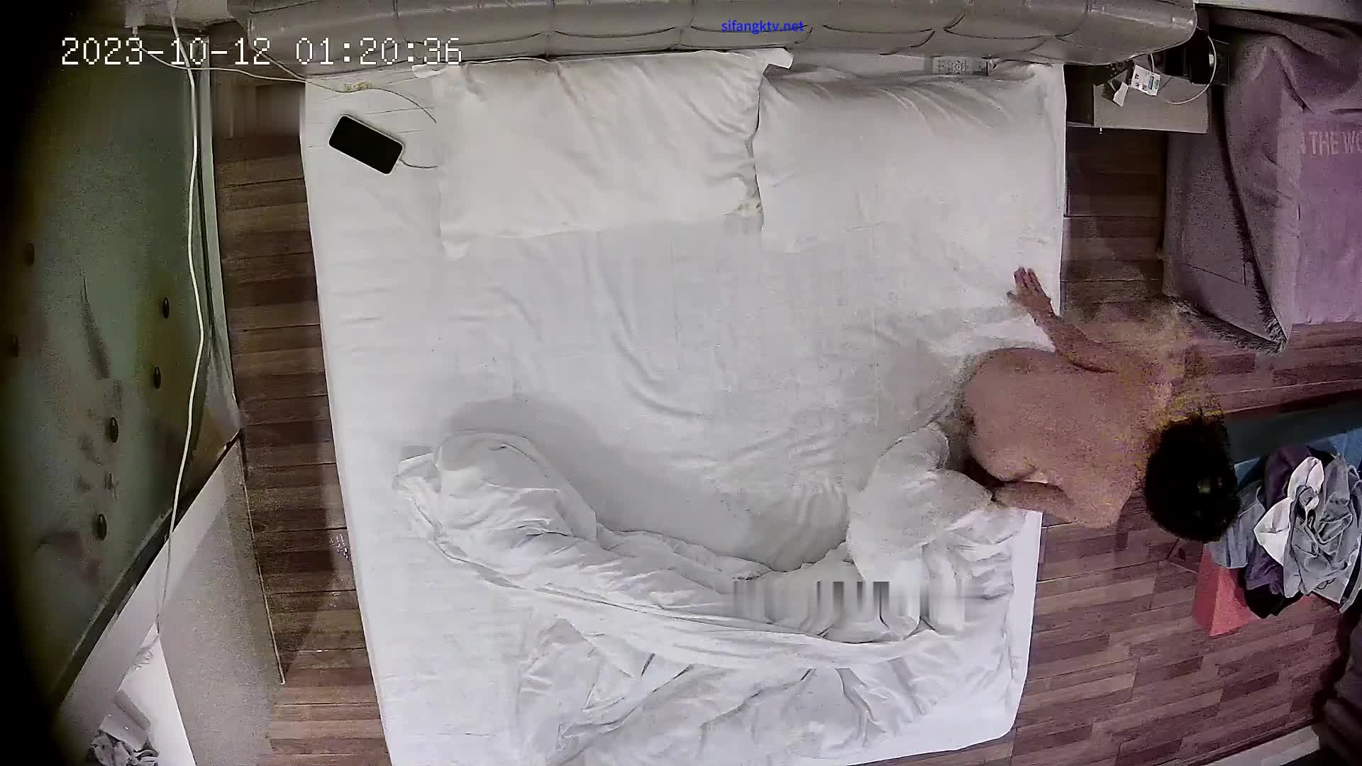 gc2048_com_2023_10_12流出安防酒店偷拍_连续几天开房入住的年轻情侣深夜回来再累也不能少了入睡前的活动_clip4.mp4