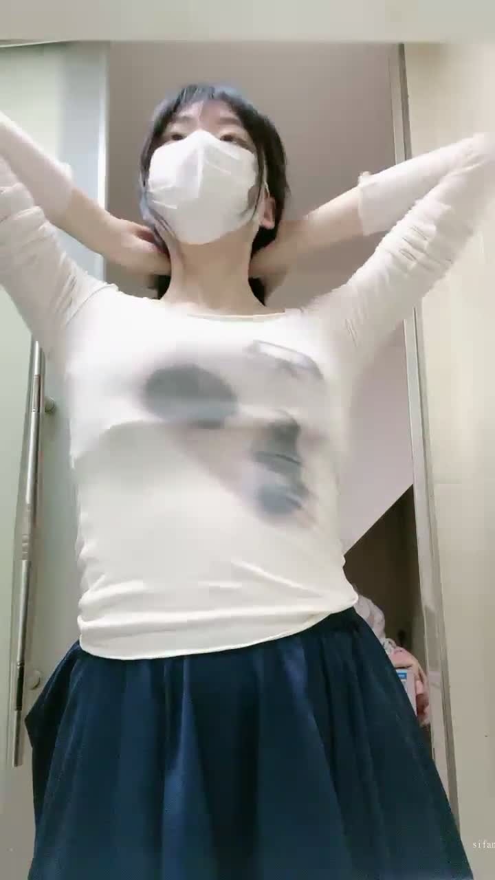 1 (2)