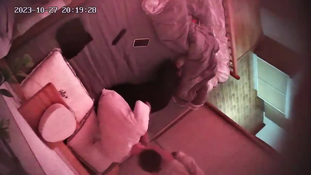 高校附近民宿酒店偷拍 周末出来日逼的大学情侣无套做爱
请认准 @Tp360 频道