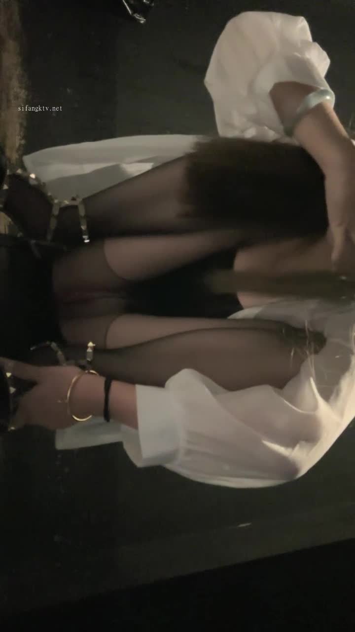 1 (5)