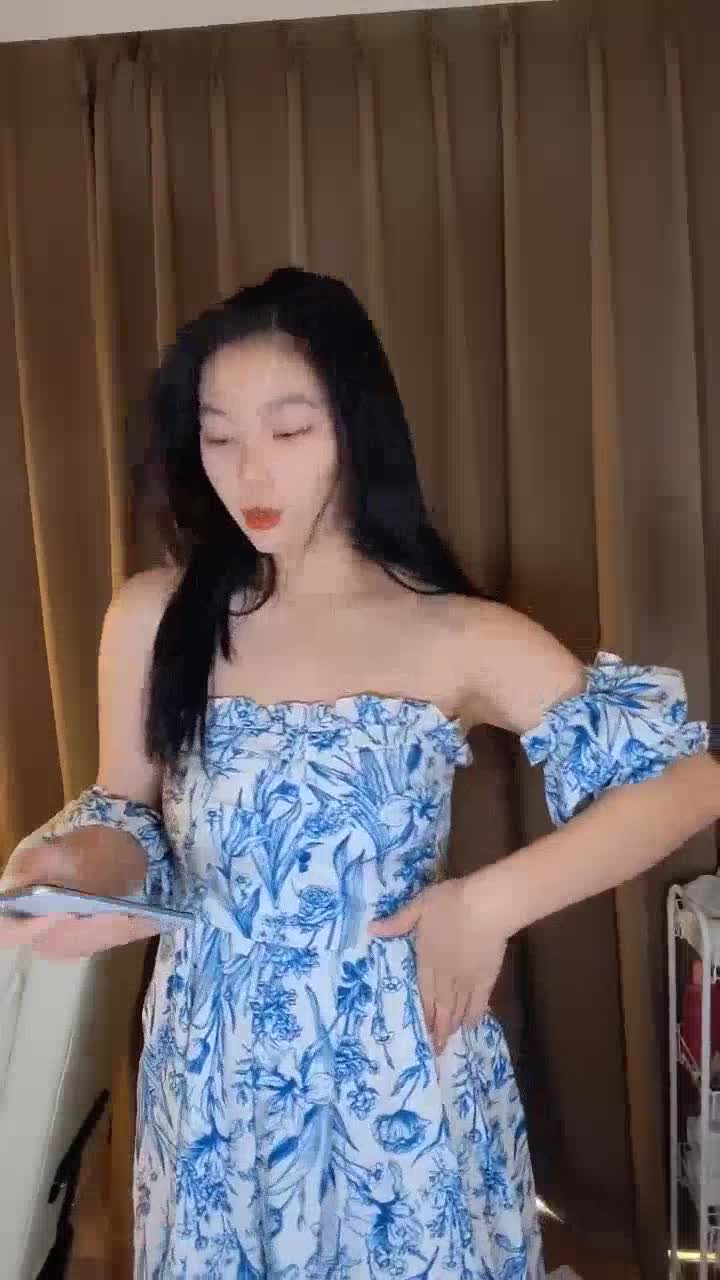 1 (11)
