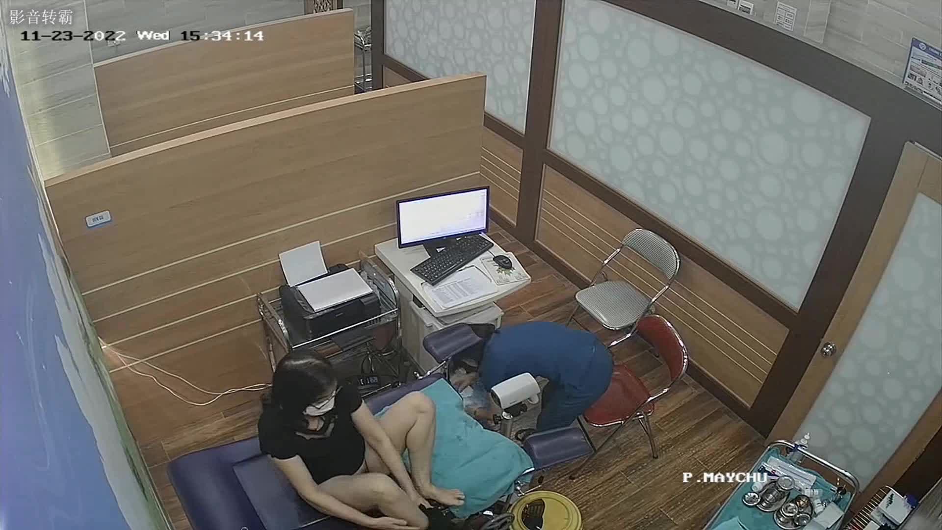 B3522 黑客破解医院摄像头偷窥 妇科诊疗室络绎不绝来做阴道检查的少妇