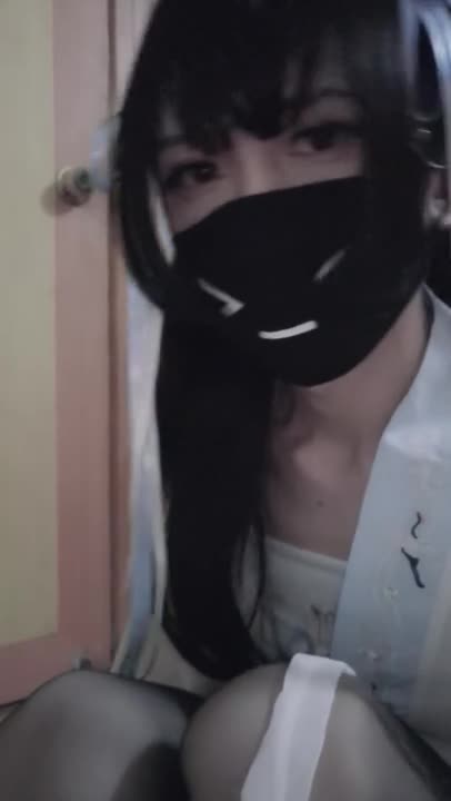 伪娘汉服女装 袜子套在手上冲.mp4