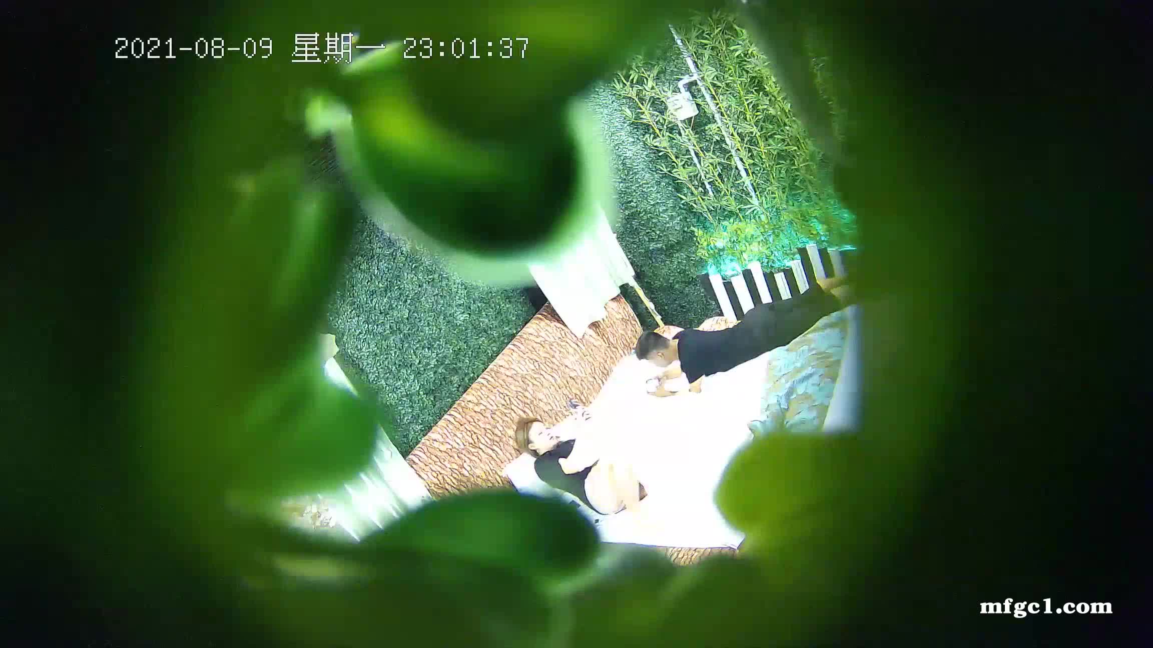 B3406 2021-08-10 【酒店偷拍】1部抵5部的精彩-现在年轻人都这么玩吗