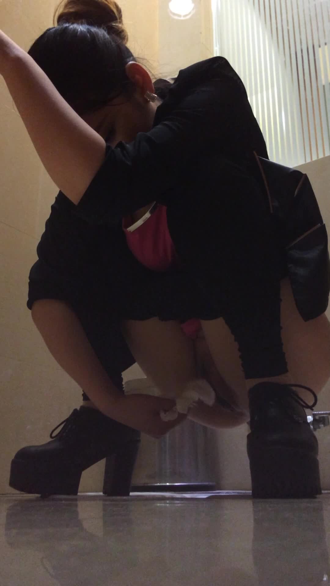 大胸美女