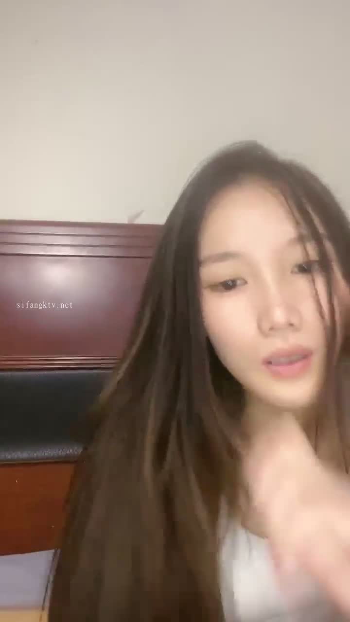   (2)