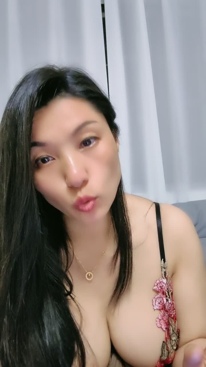 1 (17)