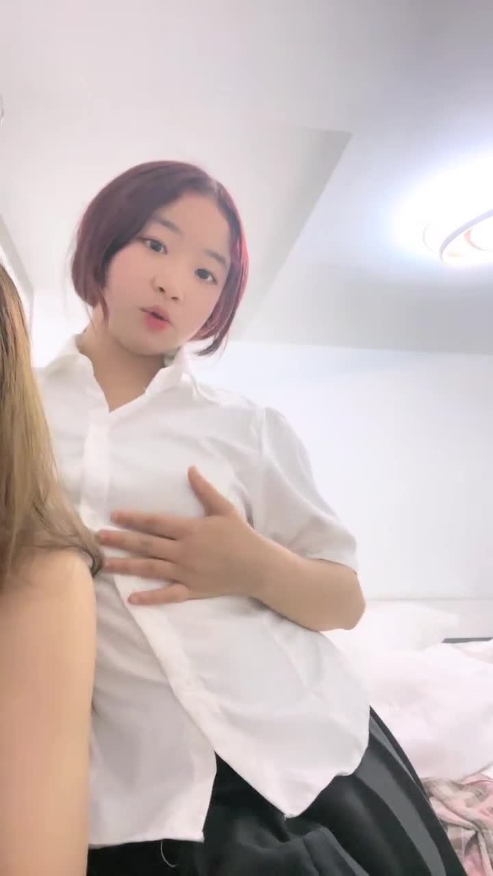  (8)