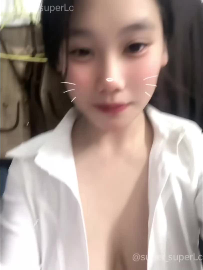 推特-哇塞-电报搜 @miqi66 (13).mp4