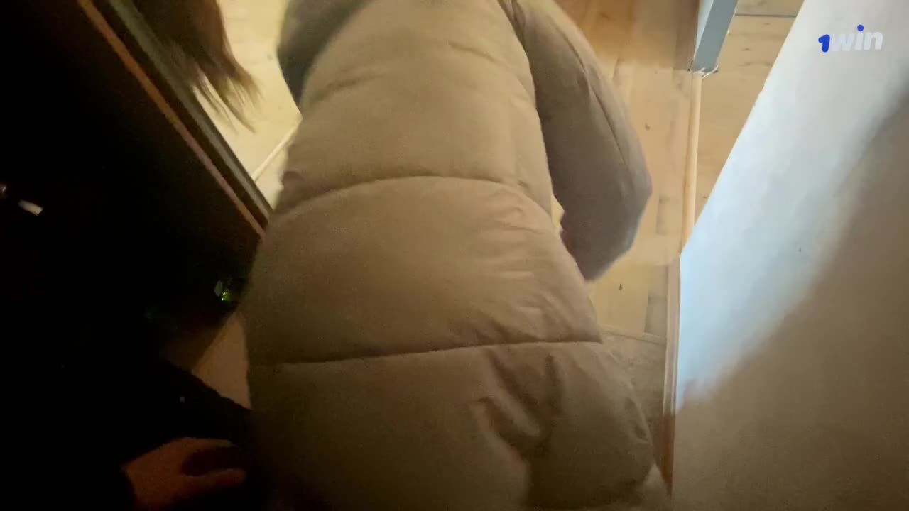 1 (10)