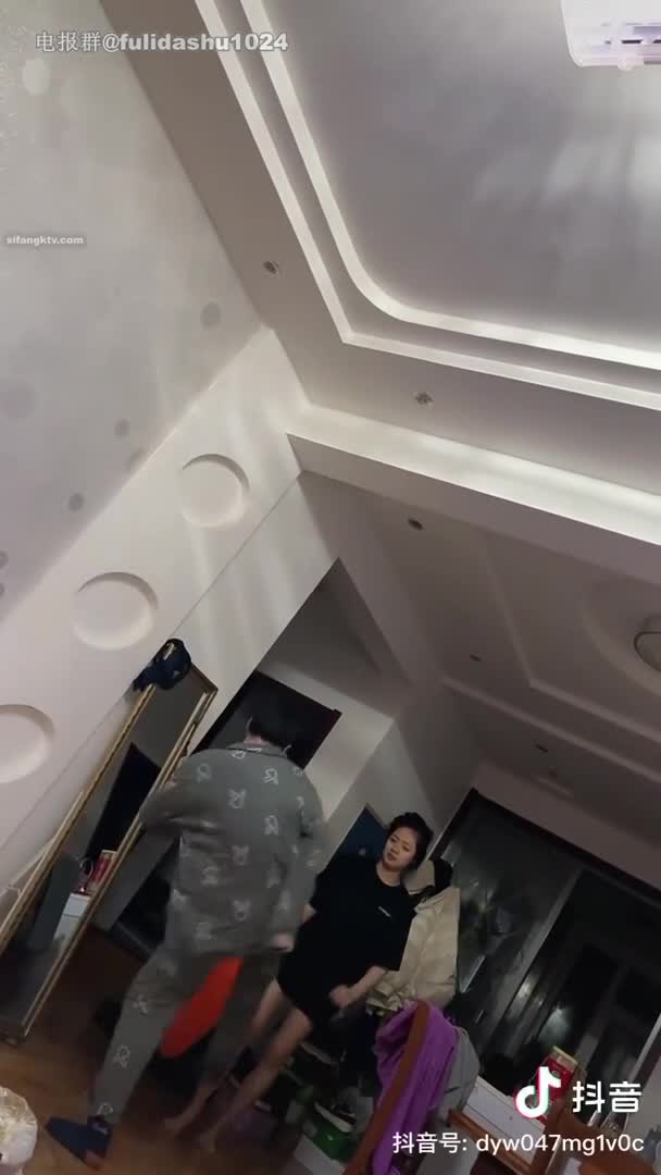 直播闪现 (184).mp4