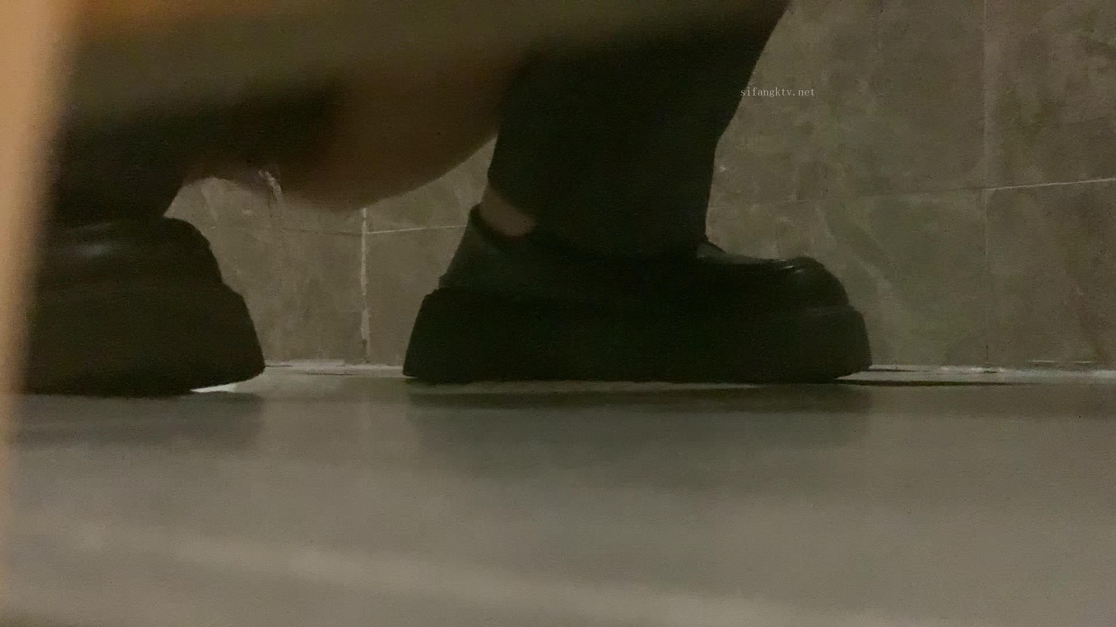 11111(72)