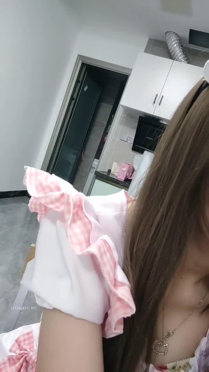  (19)
