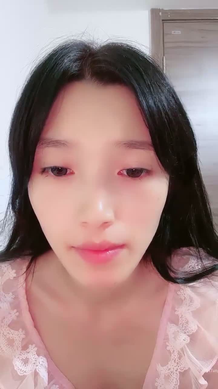  (19)