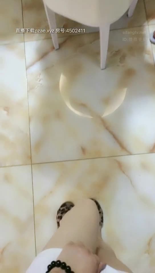  (5)