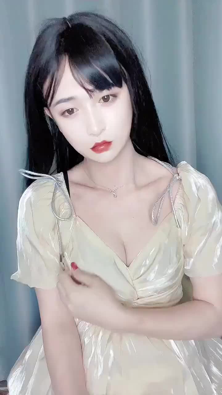  (102)