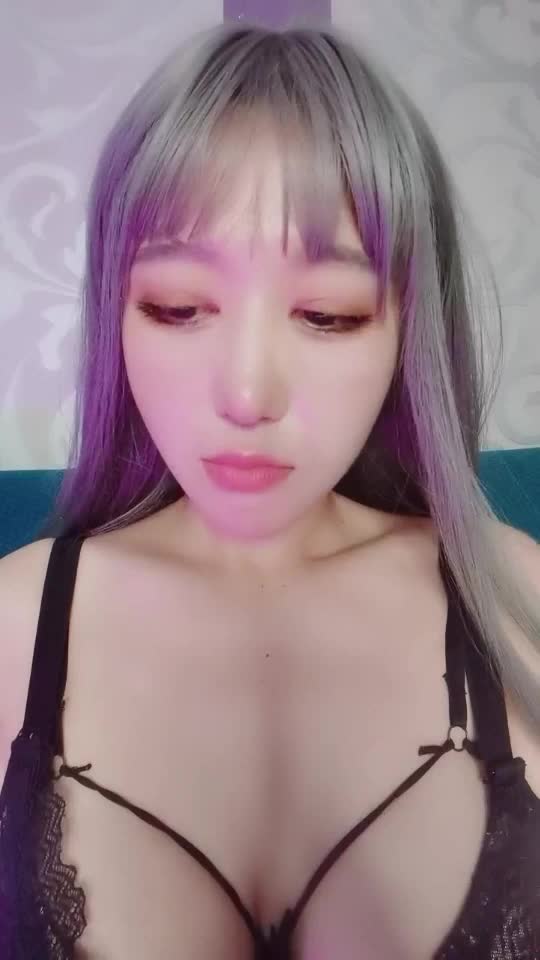  (7)