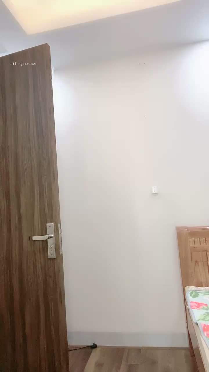  (2)