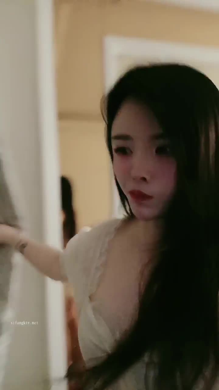  (18)