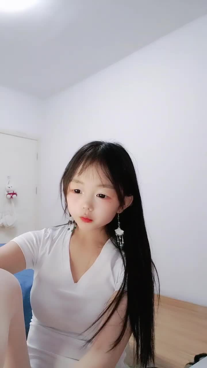  (24)