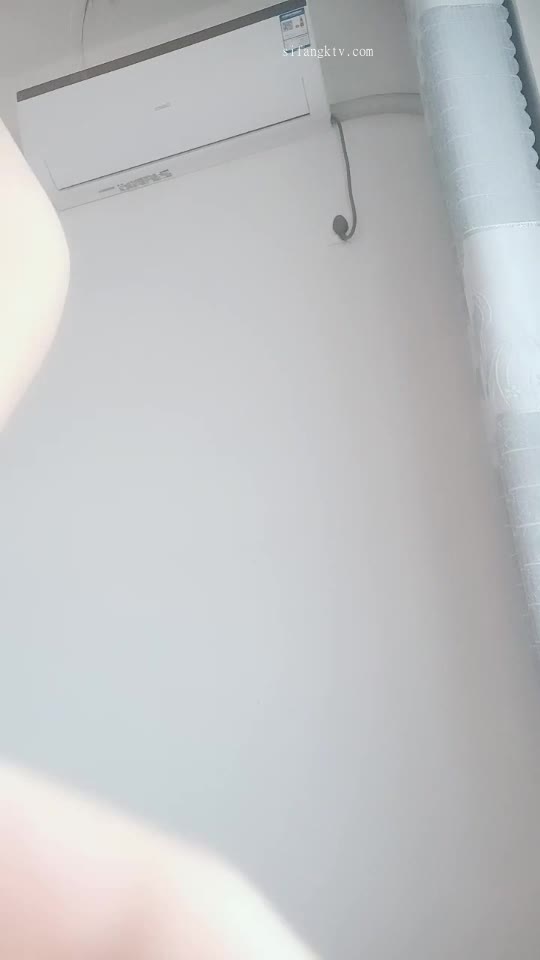  (37)