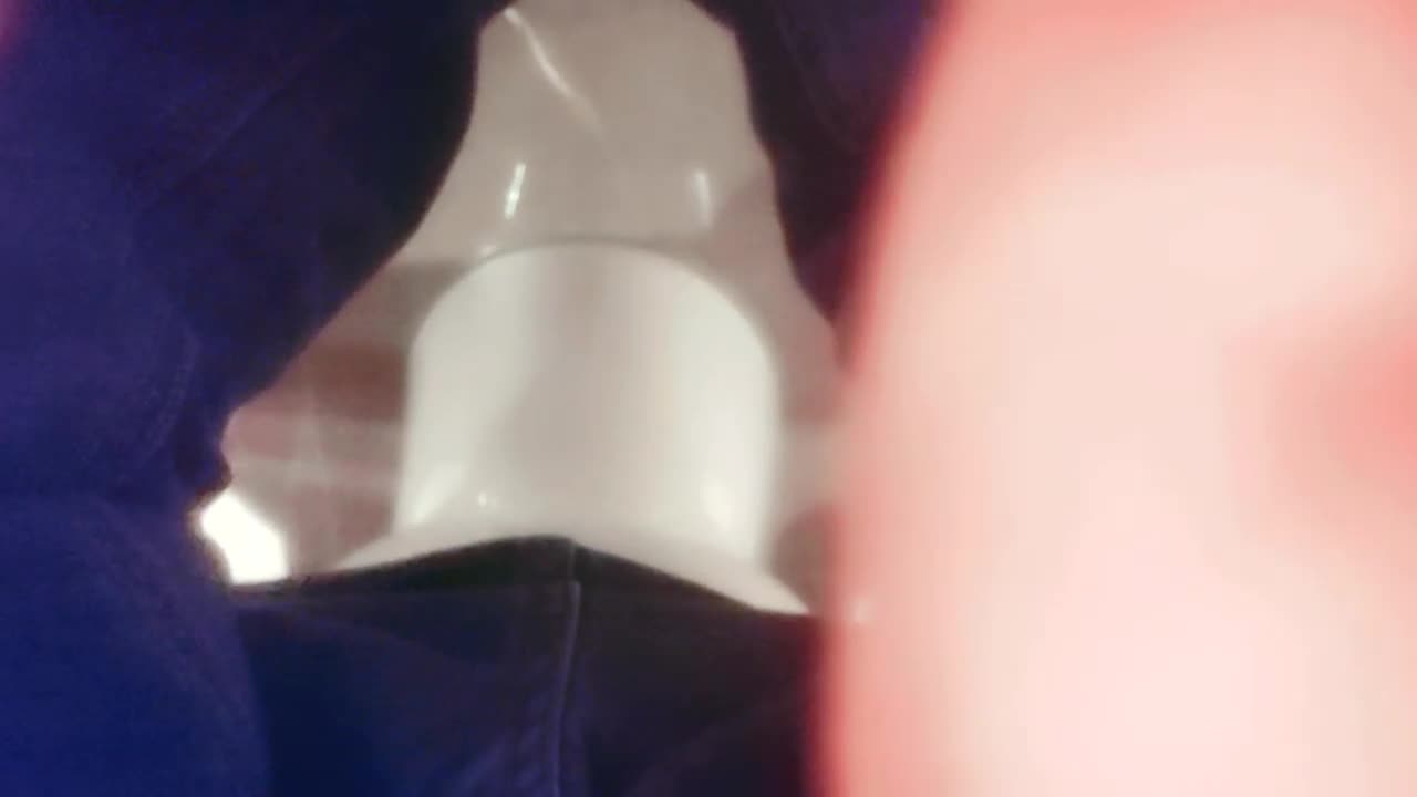  (8)