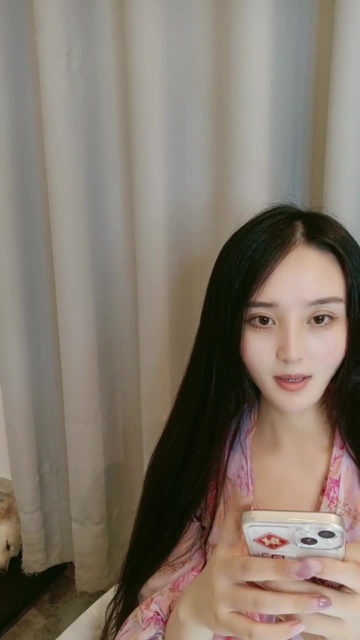  (7)