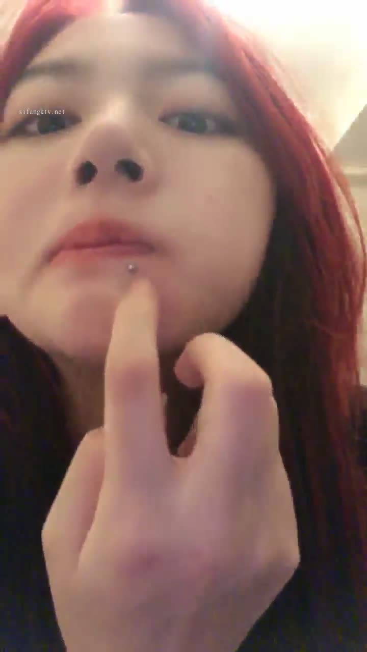  (11)
