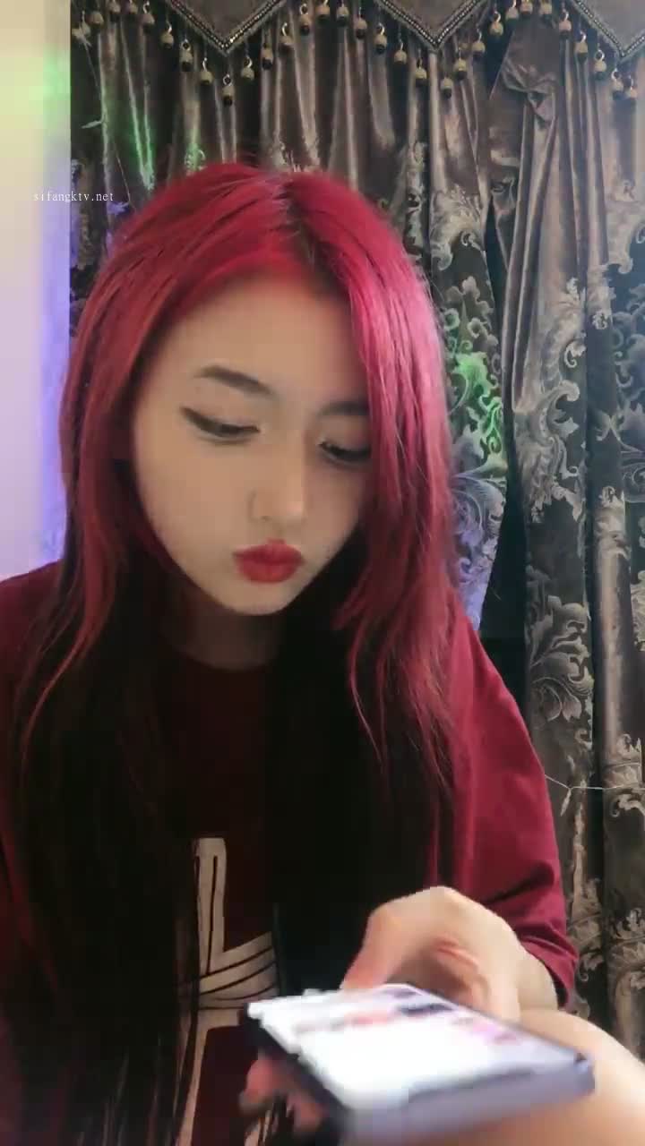  (33)