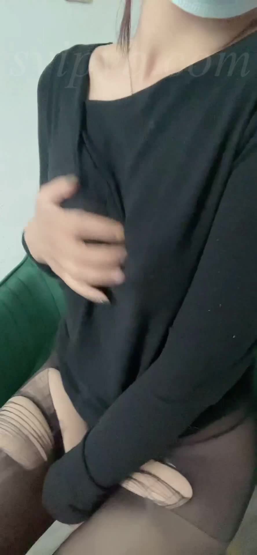1 (84)