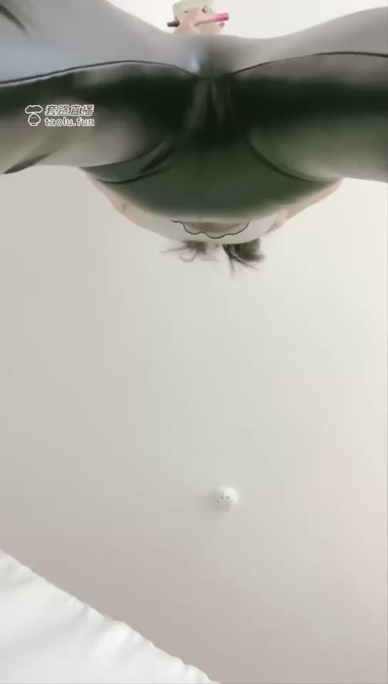 1 (17)