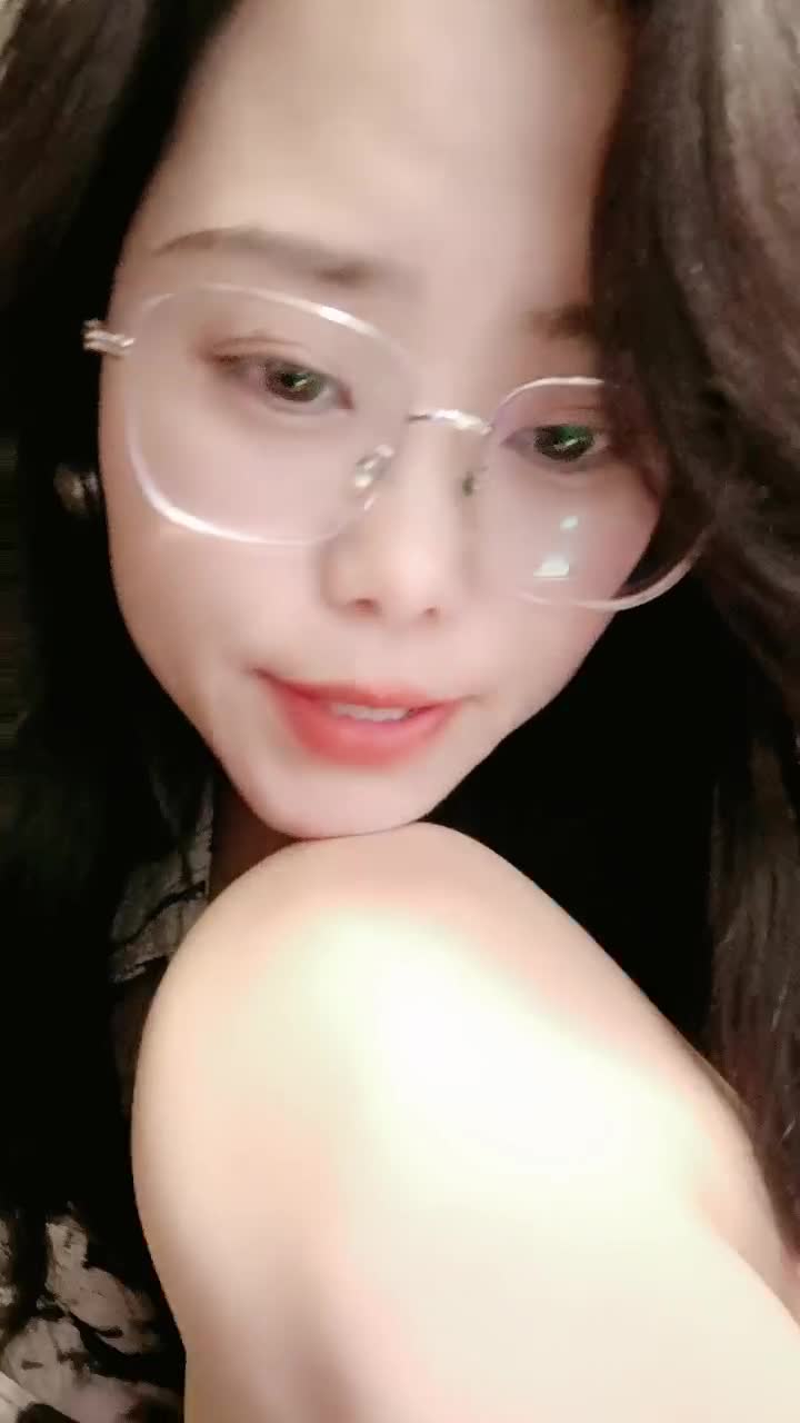  (16)