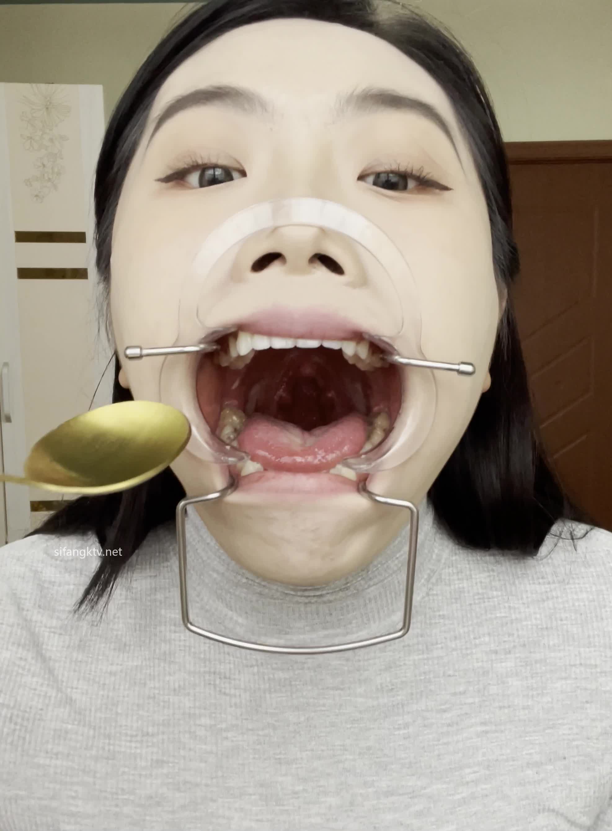 1 (2)