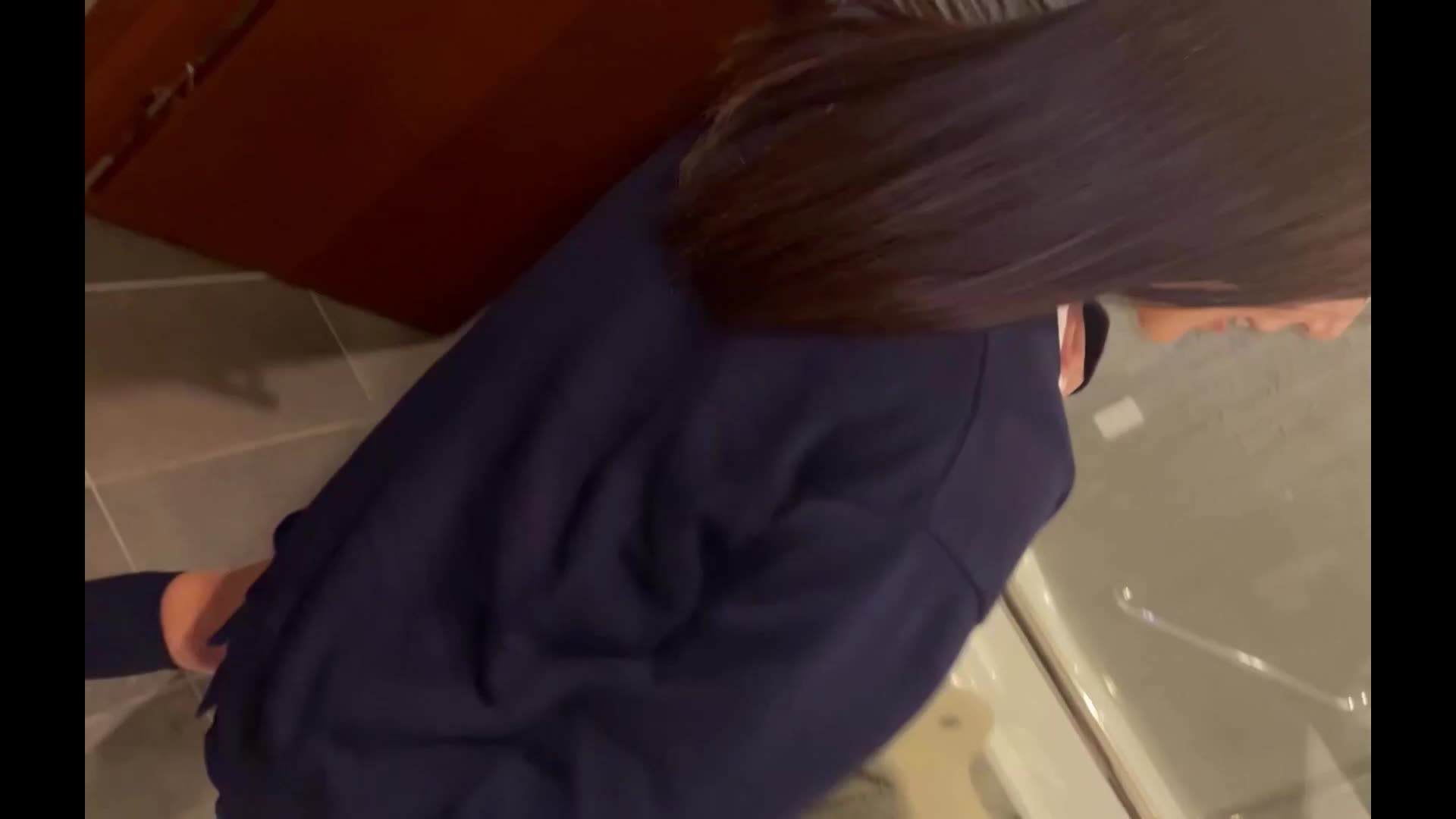  (24)