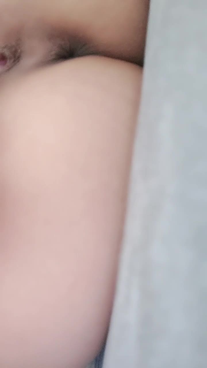  (9)