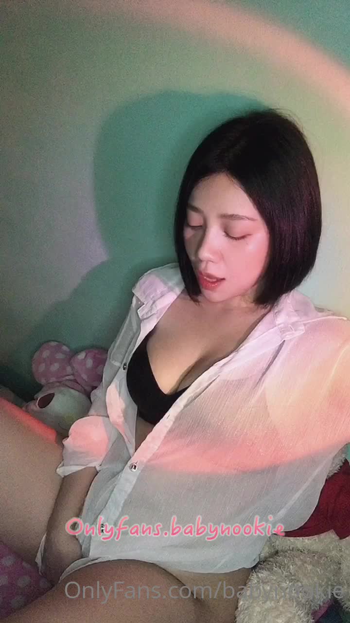  (8)