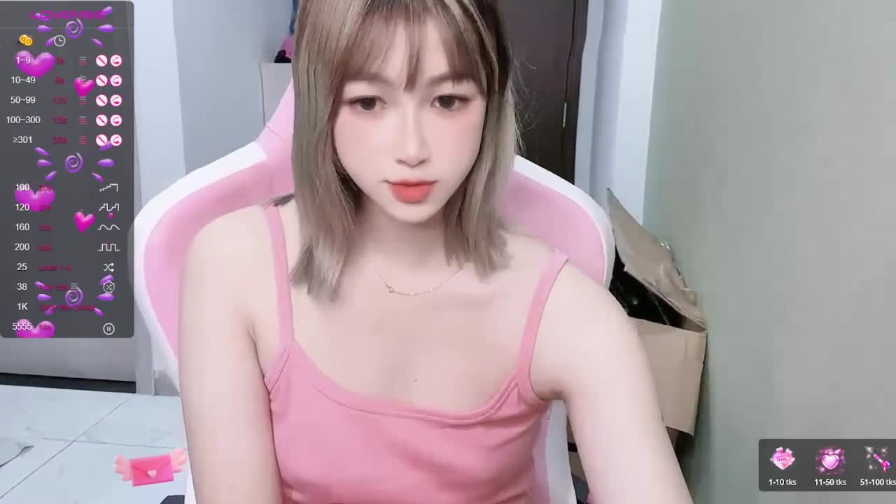  (4)